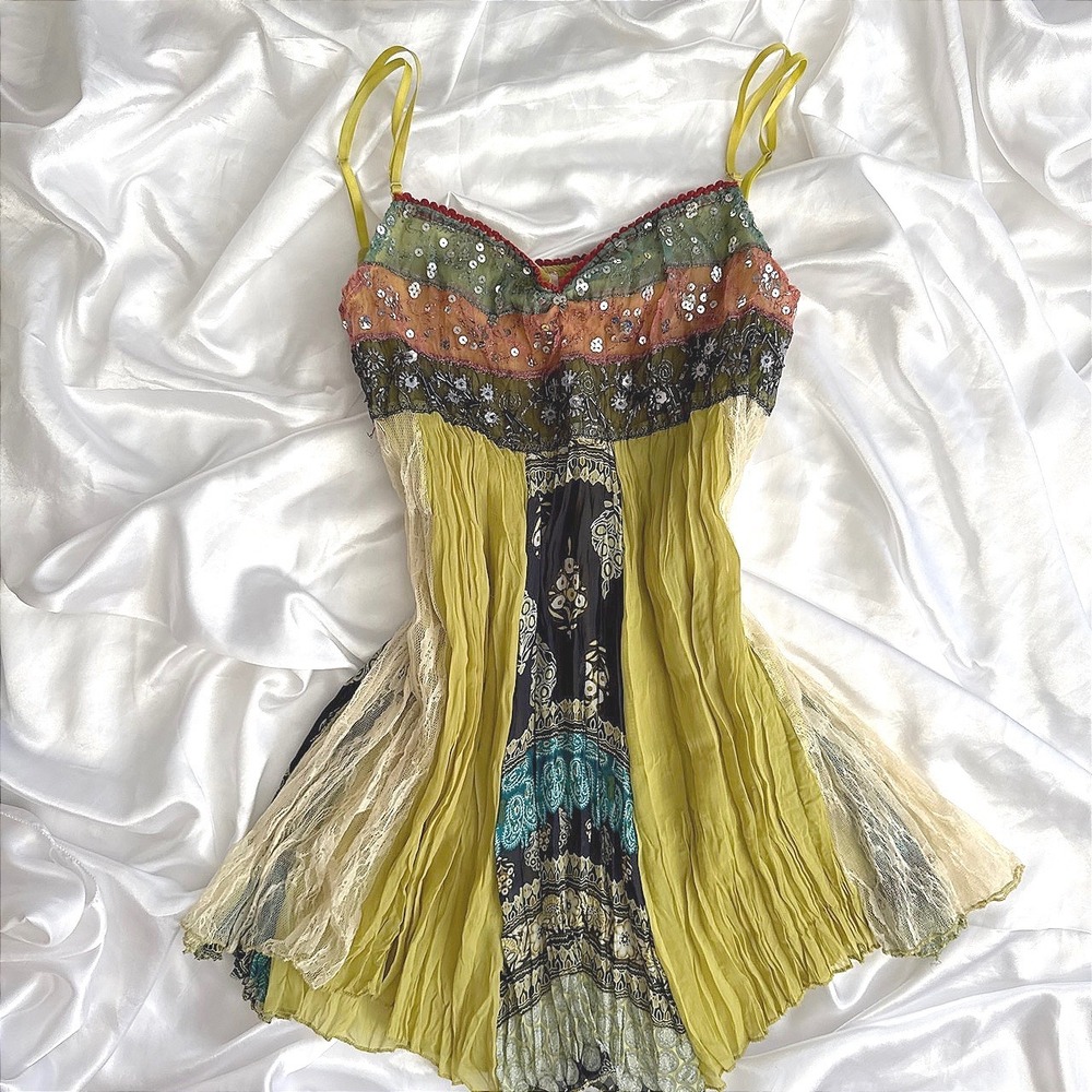 With Love Boho Patchwork Sequin Lace Pleated Tunic Top Green Medium